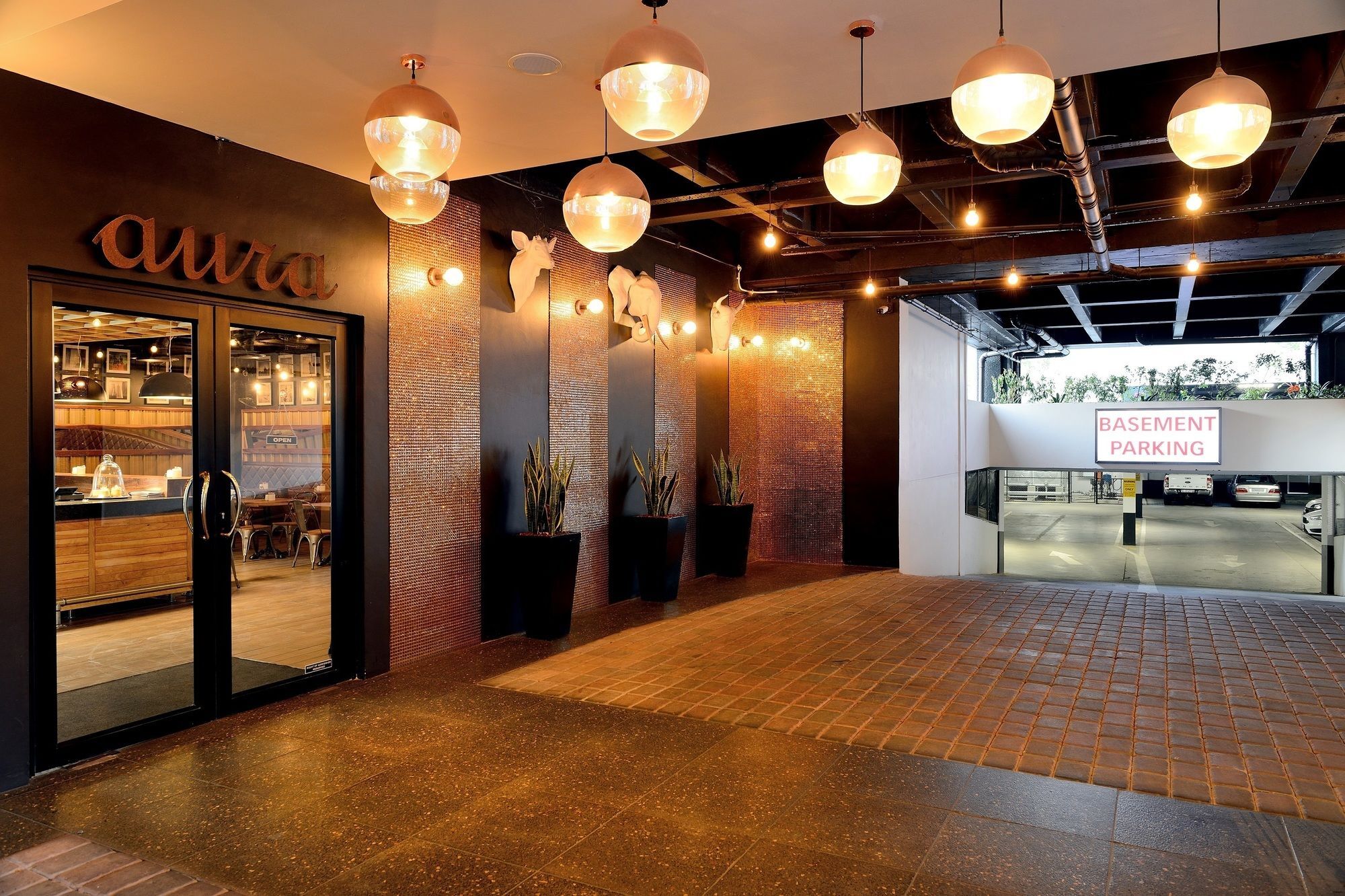 Onomo Hotel Johannesburg Sandton Exterior foto
